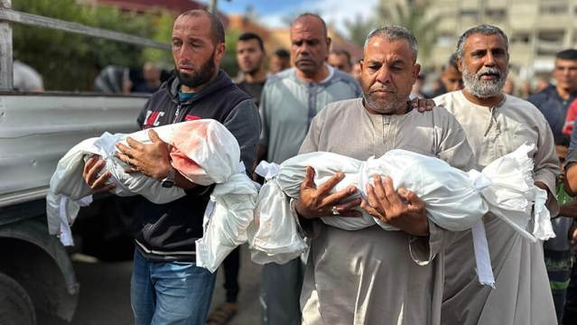 Terörist İsrail Gazze'de soykırım yapmaya devam ediyor: Öldürülen Filistinlilerin sayısı 53 bini aştı