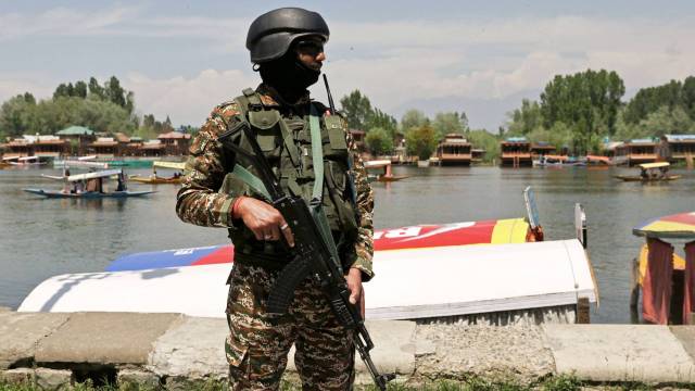  İki nükleer güç Hindistan-Pakistan geriliminde: Su sorunu yeni savaşların sebebi mi olacak?